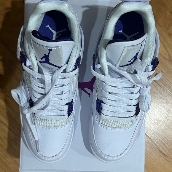 Jordan 4 Retro Metallic Purple BRAND NEW - Picture 4 of 5